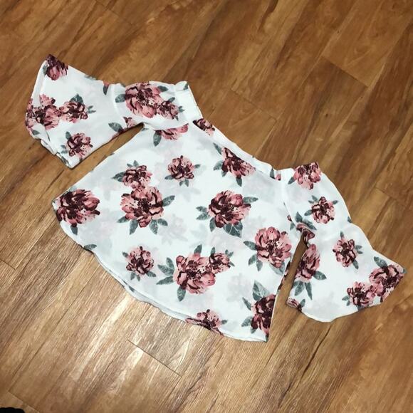 Iris White Floral Off Shoulder Blouse Size Large - Picture 1 of 14